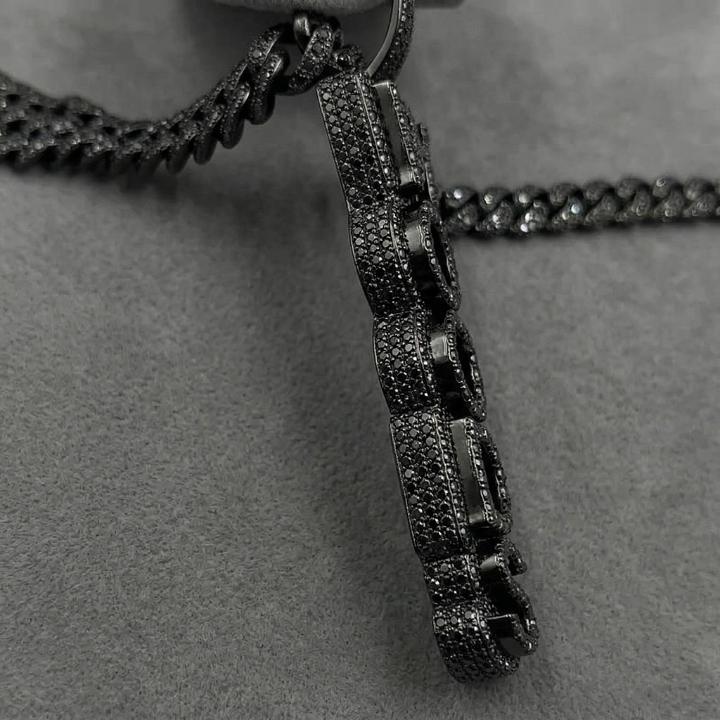 925 Silver & VVS1 Moissanite Black Custom Vertical Letter Pendant